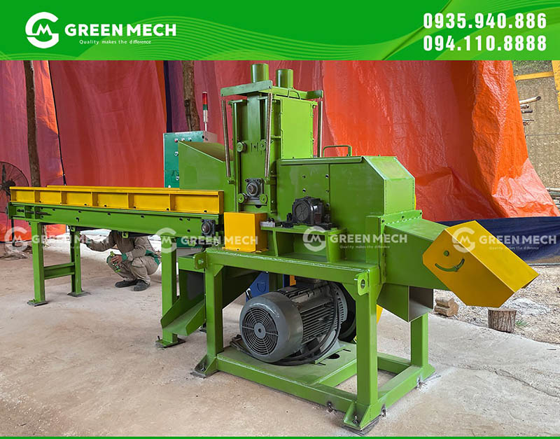 Máy nghiền gỗ GREEN MECH có kết cấu chắc chắn và bền bỉ