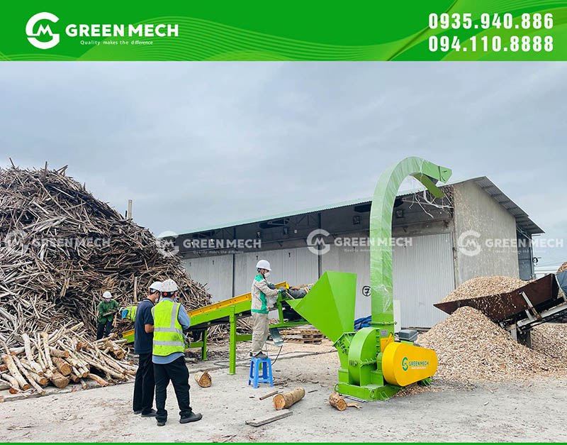 Theo dõi điện năng cùng lượng dăm thành phẩm để xác định chi phí điện trên mỗi tấn sản phẩm.